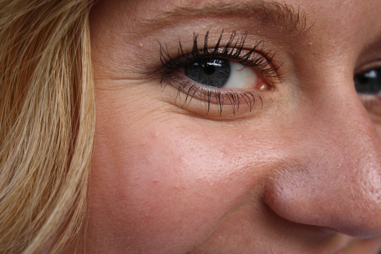Naturalne kosmetyki dla alergików: Jak dbać o skórę wrażliwą?